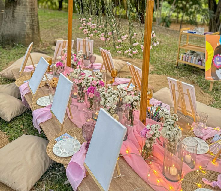 ZayxPaints Luxe Picnic Paint Experience